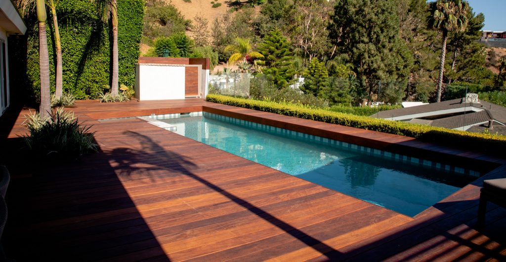 Ipe deck in 1x6 in California with staggered installation