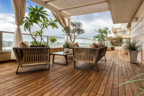 Ash Wood Decking & Siding The Modern Hardwood Builders Are Choosing